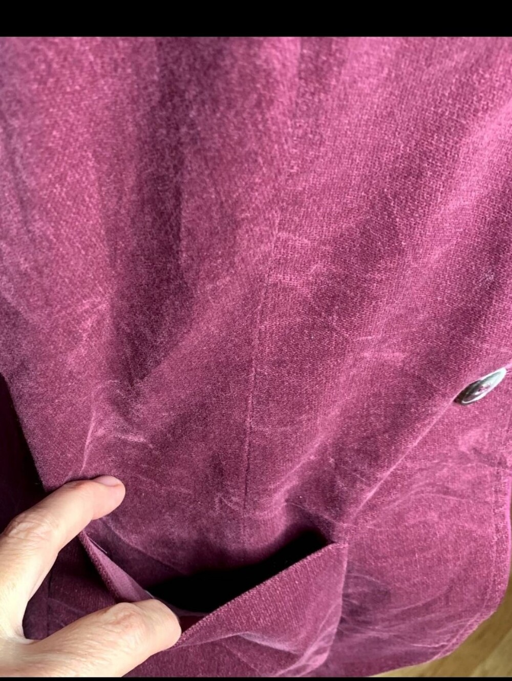Lacoste Wine/ Burgandy Velvet Blazer Size 42 Large - Picture 10 of 10